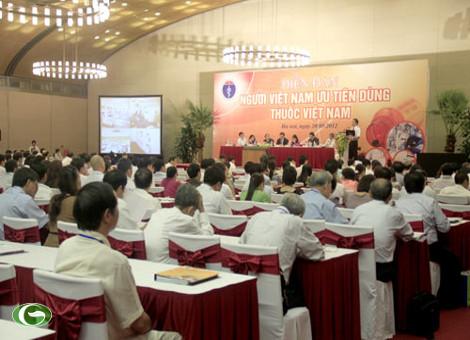 ฟอรั่ม“ชาวเวียดนามให้ความาสนใจใช้ยาที่ผลิตในเวียดนาม”